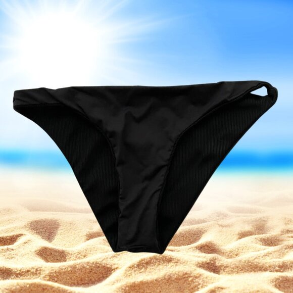 L*Space Black Ribbed Bikini Bottom – Size XS – Flattering Fit & Stretchy Comfort - Picture 3 of 10
